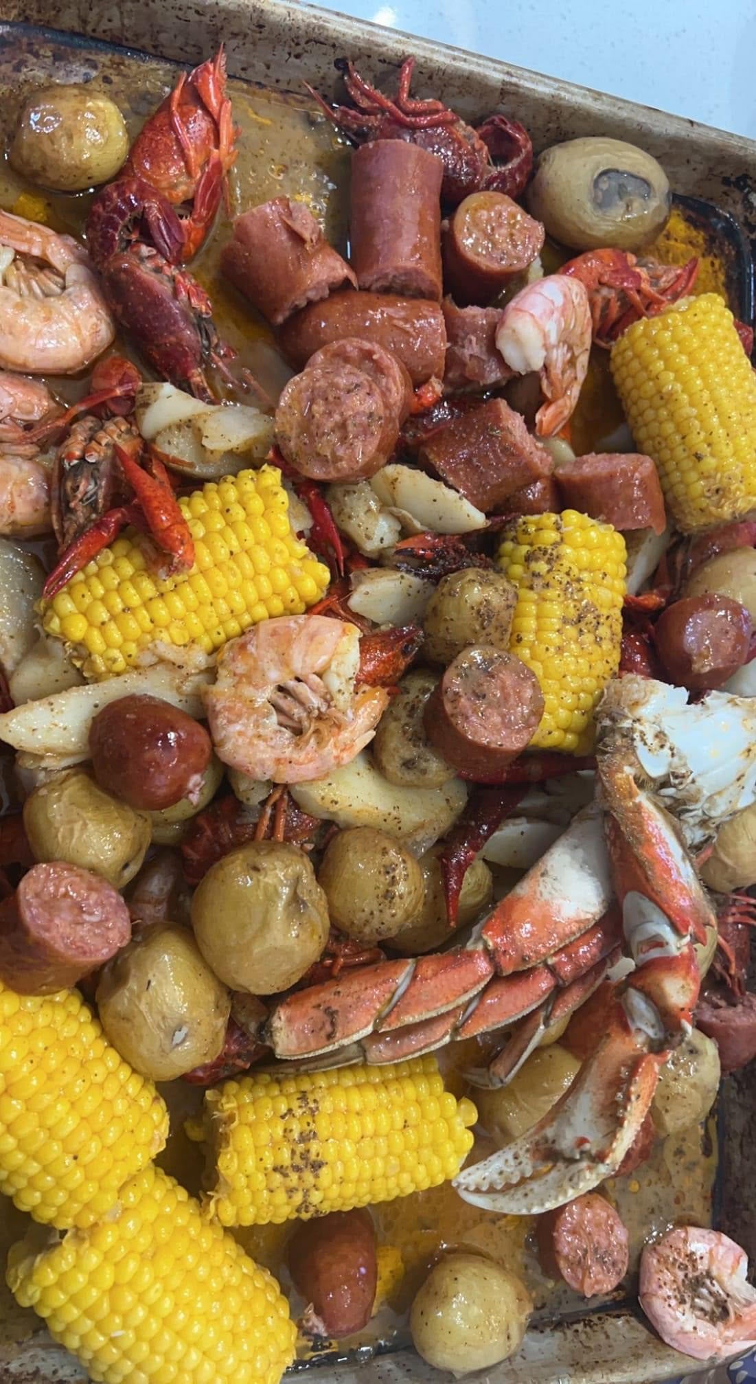 10 Person Seafood Boil Kit COMBO: Crawfish, King Crab, Lobster Tails, Dungeness Crab, Shrimp,  + 5 Butters (5 Pack)