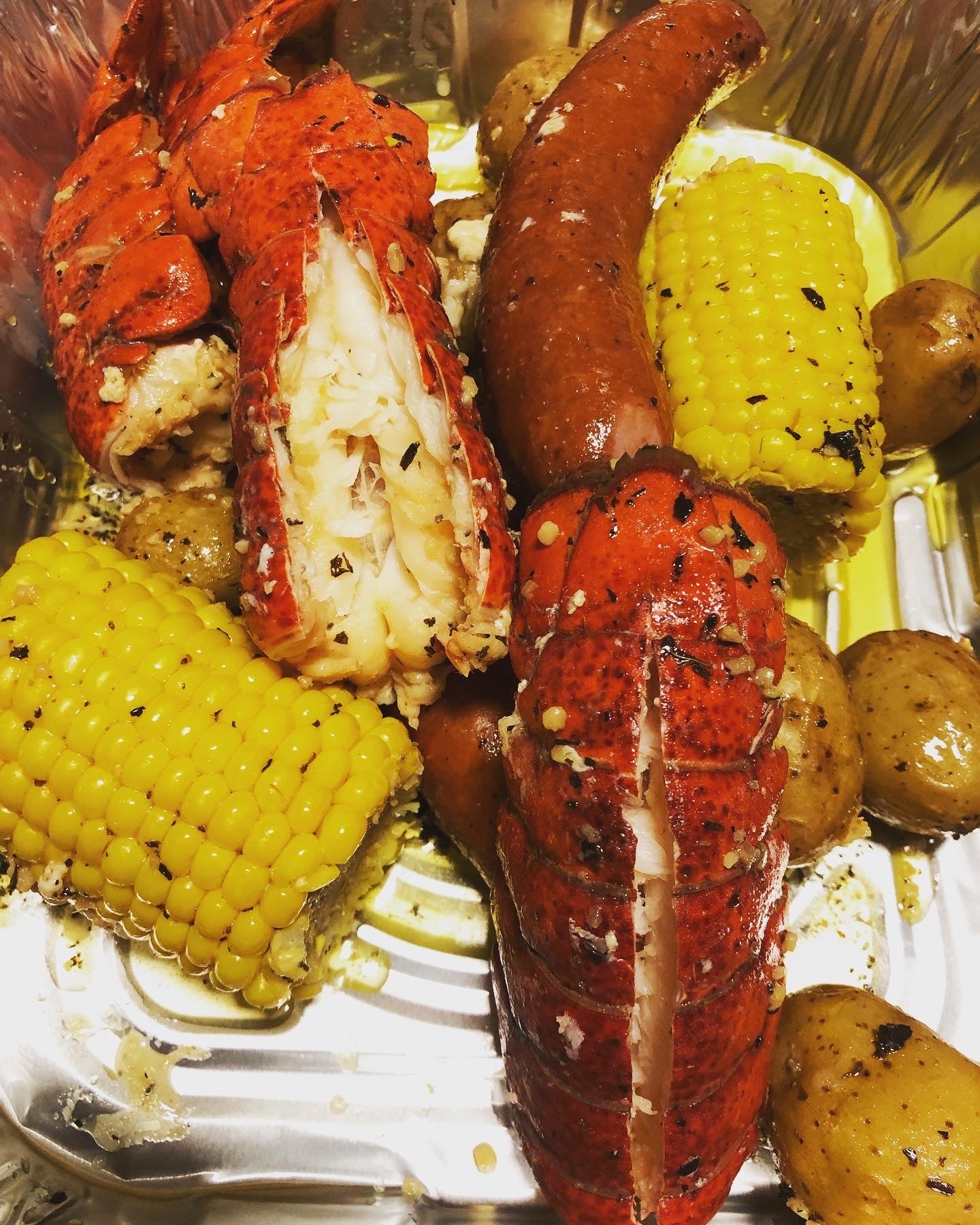 8 Person Seafood Boil Kit COMBO: King Kong, Lobster Mania, Snow Crab, Shrimp,  + 4 Butters